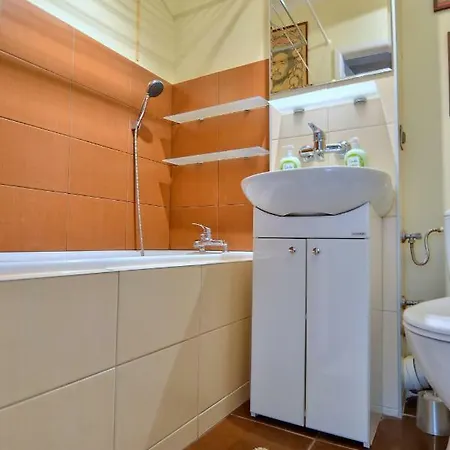 Sloneczny Grzybowska * ורשה